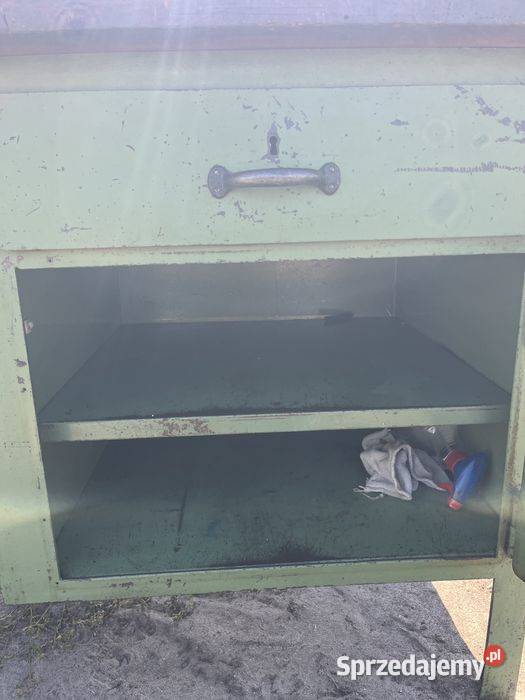 Stół warsztatowy metalowy z blatem drewnianym
