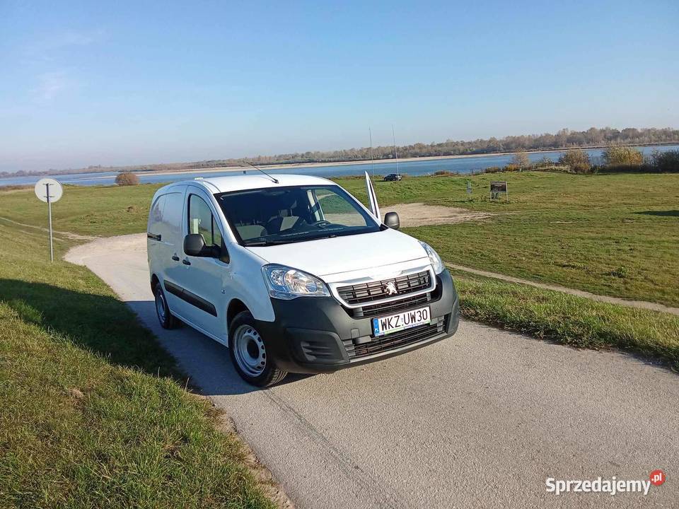 Peugeot 7 partner 16 blue HDi manualna