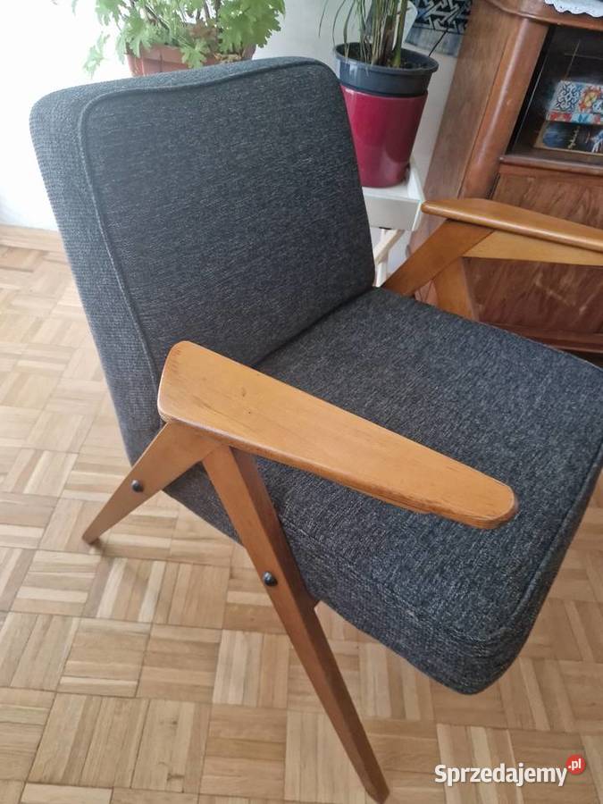Fotel BUNNY typ 300177 oryginały Poznań
