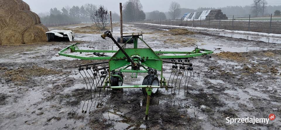 Zgrabiarka karuzelowa Katarzyn