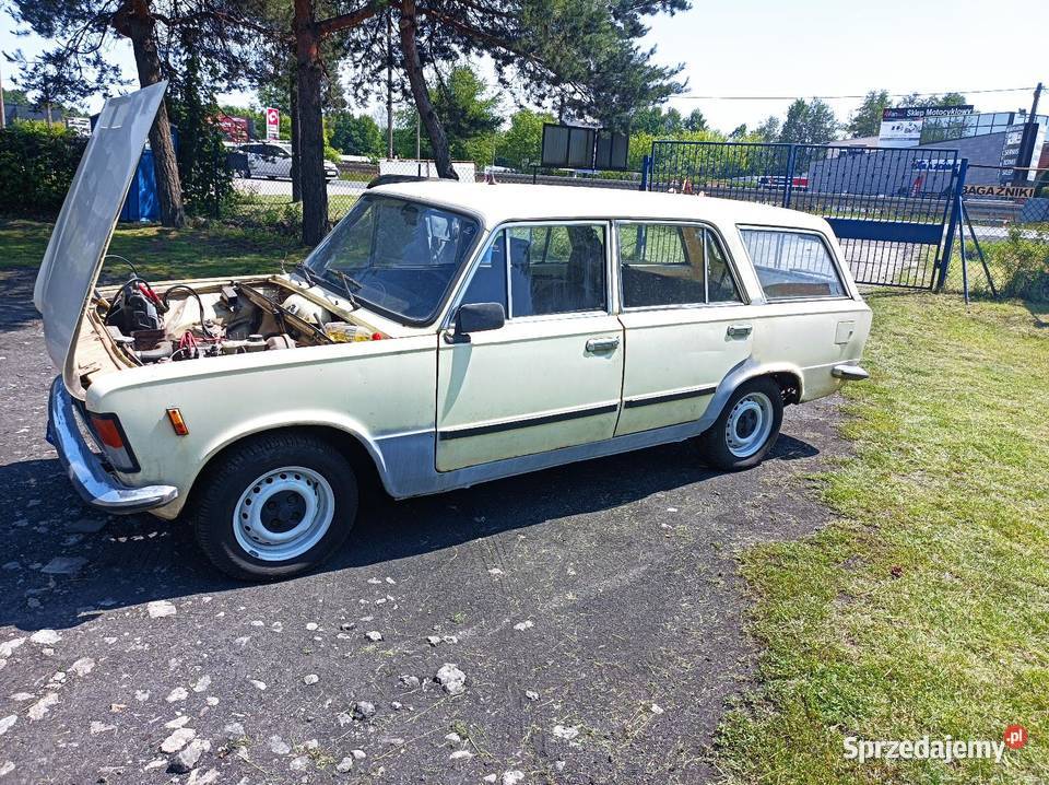 Fiat 125p kombi karetka Pruszków