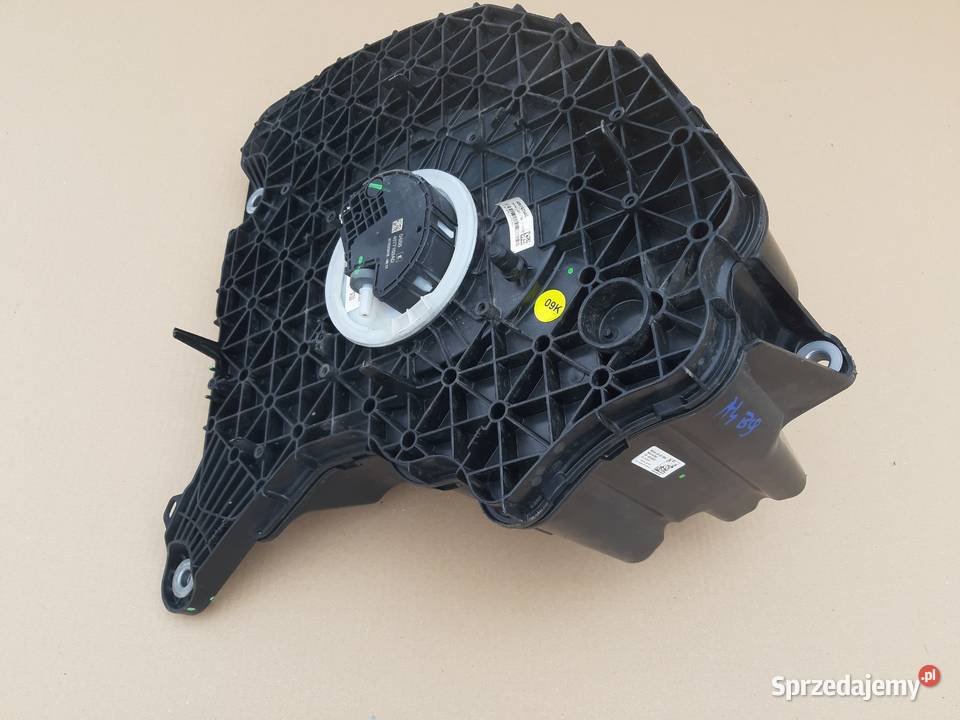 AUDI A4 B9 ZBIORNIK ADBLUE POMPA 8W0131878AC osobowe AdBlue lubuskie Bieleń