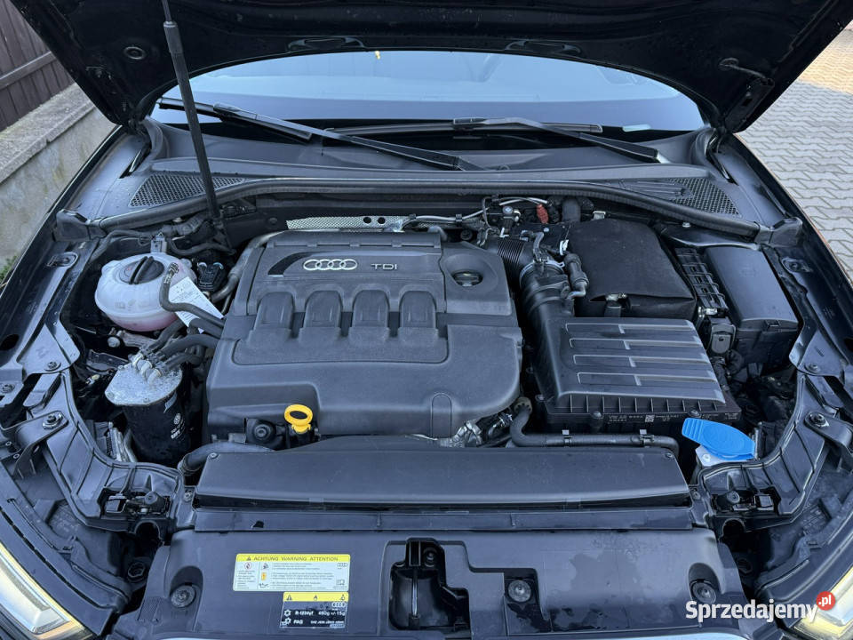 Audi A3 Sportback 20 tdi 150 automatic ładna światła do jazdy dziennej