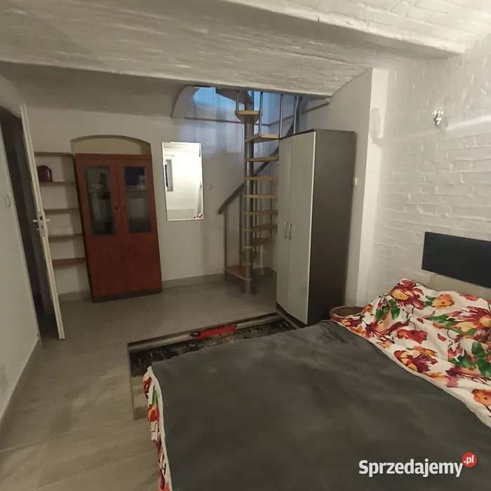 Dwupoziomowa kawalerka Gdańsk Wrzeszcz SKM Liczba pokoi 1