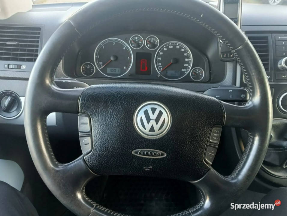Volkswagen Multivan Volkswagen Multivan 25 TDI Zwoleń