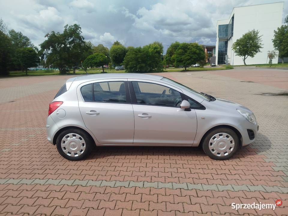 Corsa 12 Benz 2012r Lift Bezwypadkowy