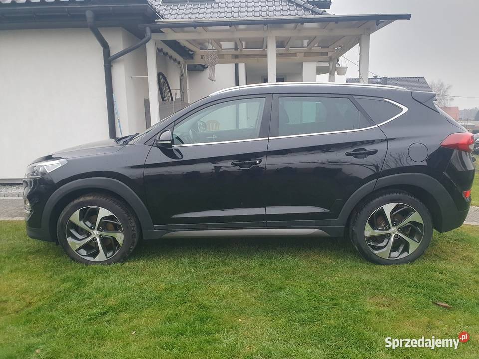 Hyundai Tucson 2017 16 Benzyna 132 Gliwice sprzedam