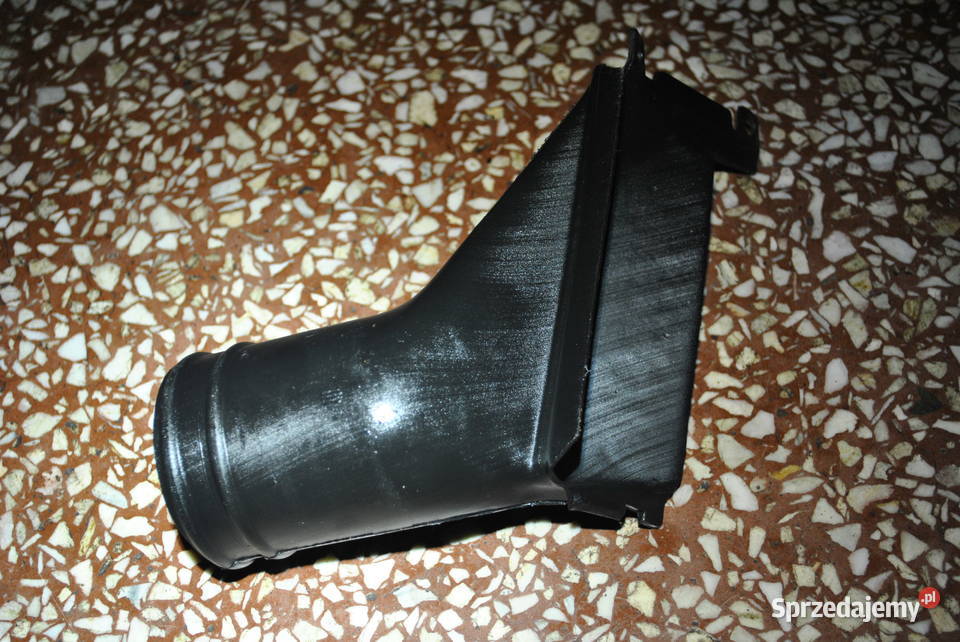 Kanał powietrza alternatora wlot BMW E39 Karoseria