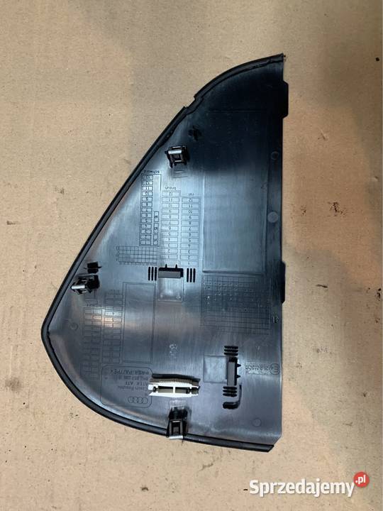 Osłona zaślepka deski prawa 8K0857086B audi a5