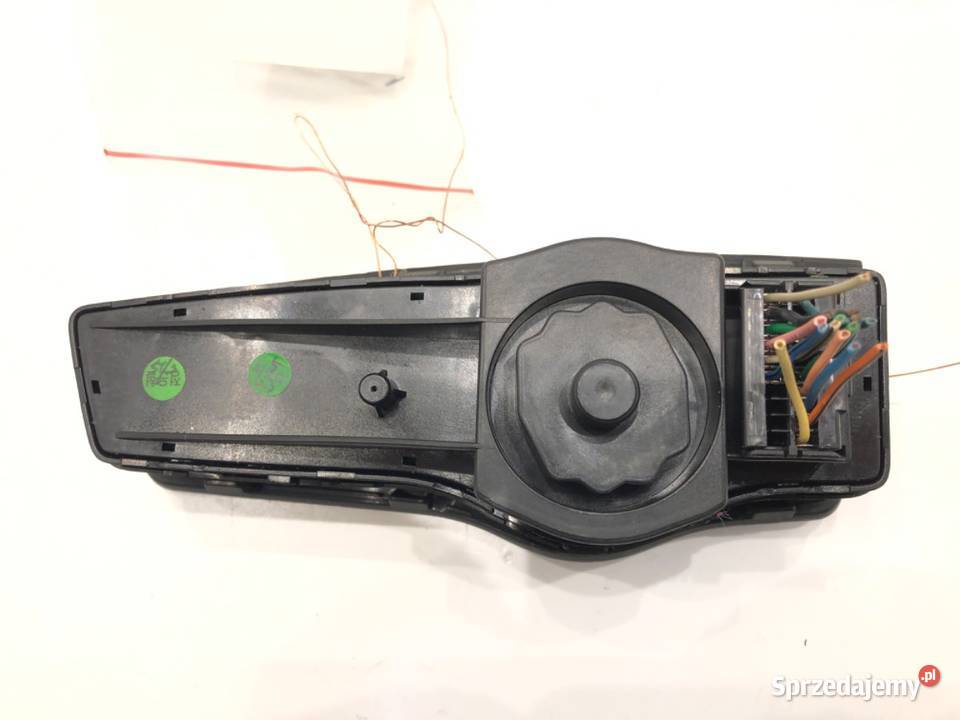 WŁĄCZNIK ŚWIATEŁ HYUNDAI i40 933003Z100 PRZYCISK sprzedam