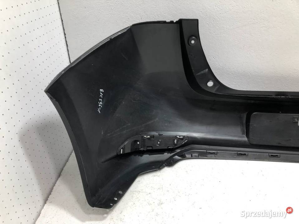 TOYOTA AURIS II E18 LIFT 20152018 HB ZDERZAK TYŁ Skarżysko-Kamienna