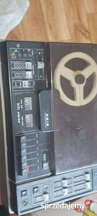 aria m2408sd