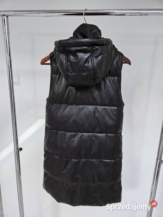 Czarny pikowany bezrękawnik długi kamizelka Liszki