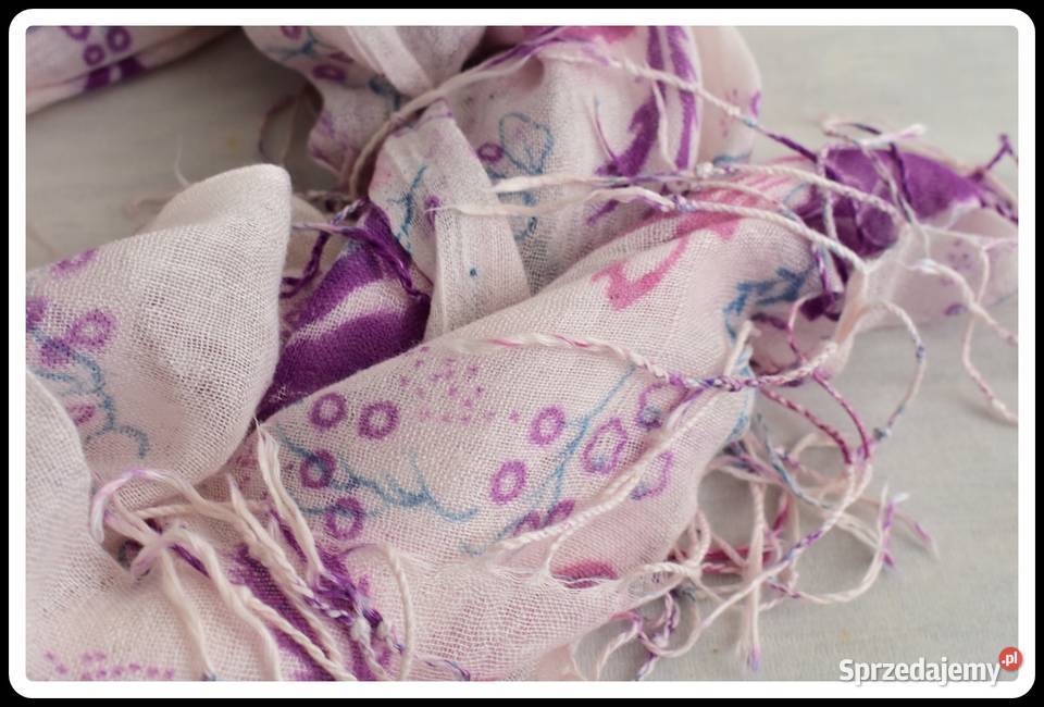 Wiosenna chusta z frędzlami lekka różowa w Płock sprzedam