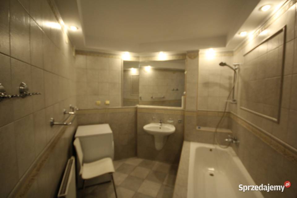 3pok 75met Gajowej BALKONKOMÓRKAGARAŻ Wrocław Sprzedaż dolnośląskie