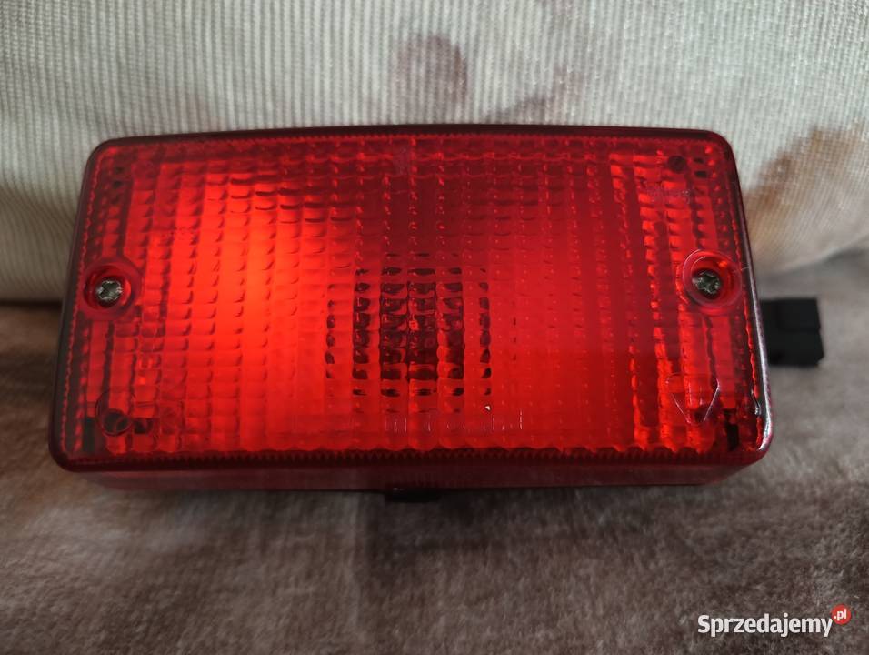 Nowa lampa przeciwmgielna Fiat 126p kompletna