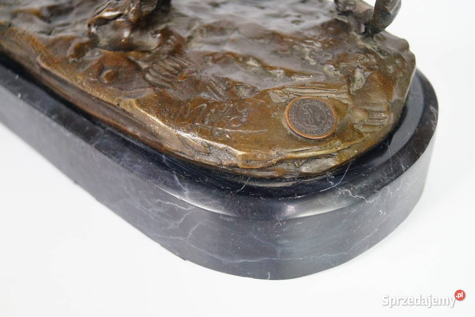 Figura z brązu MAŁPA goryl piękna rzeźba Gizałki