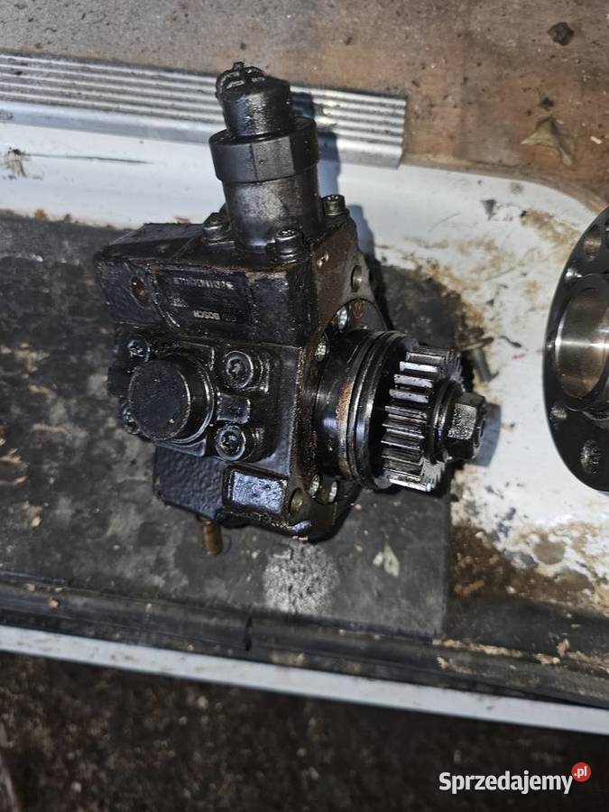 Pompa wtryskowa 16 bi turbo opel vivaro trafic Pozostałe Zadzim