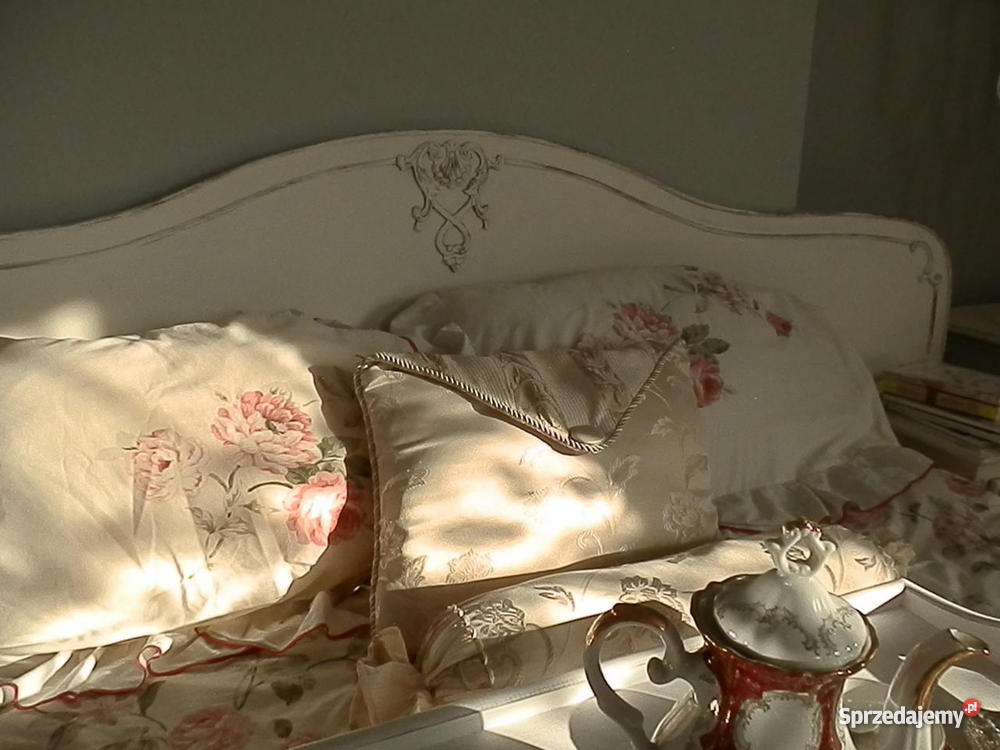 Łóżko shabby chic królewskie ludwikowskie sprzedam