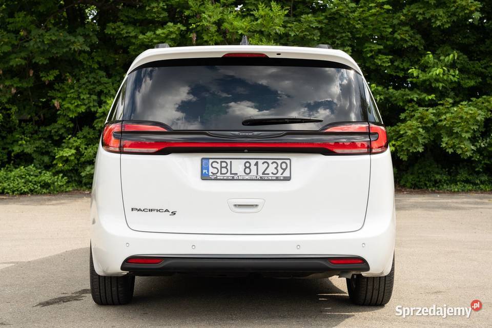 Chrysler Pacifica S 2024r Zadbana bezwypadkowa
