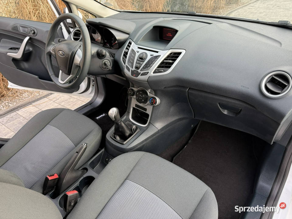 Ford Fiesta nowa Niski oryginalny przebieg Mk7 Poznań