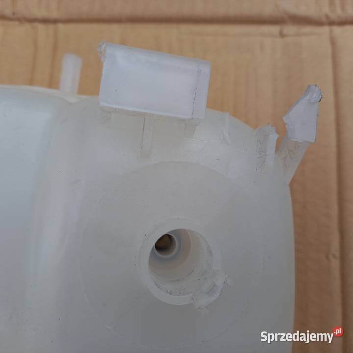 130424393183307 Zbiornik płynu chłodniczego osobowe Kraków