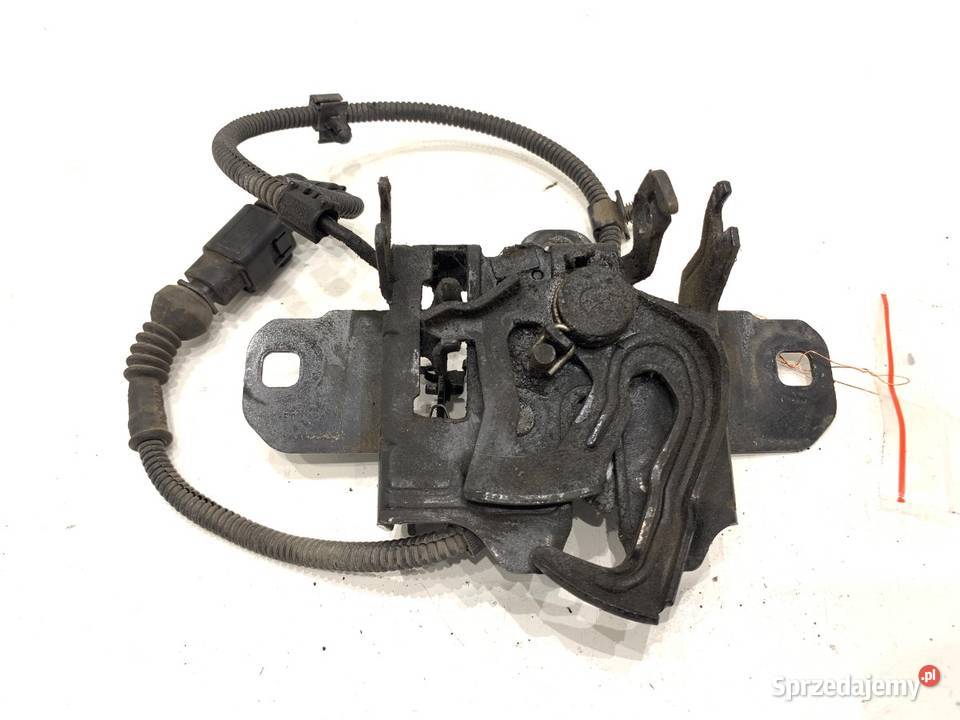 ZAMEK MASKI PRZÓD VW GOLF IV Kombi 1J0823509C