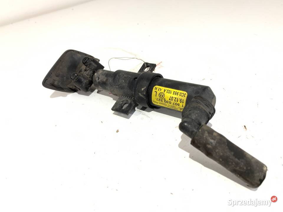 SPRYSKIWACZ REFLEKTORA LEWY PRZÓD VW PASSAT B6