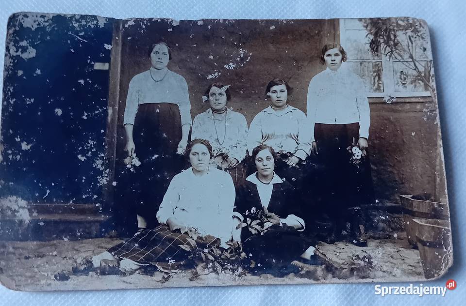 Pocztówka zdjęcie grupy kobiet Prawdopodobnie