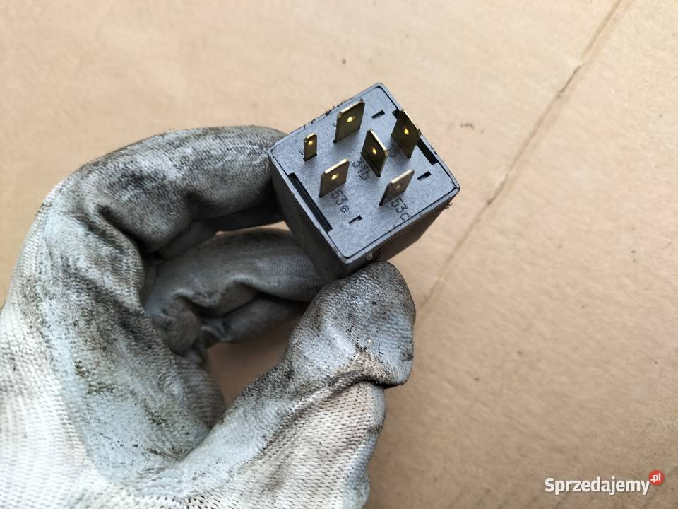 PRZEKAŹNIK 90069864 OPEL osobowe Kamień-Kolonia