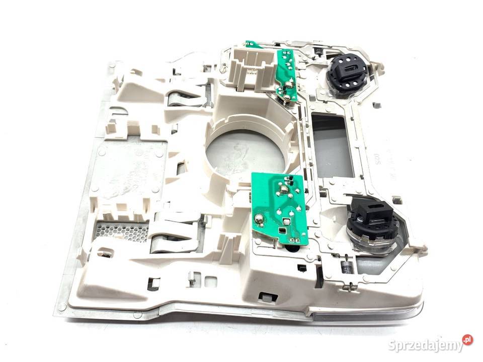 LAMPA SUFITOWA SEAT LEON III 5F0947105AT osobowe podkarpackie