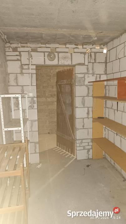 Piwnica 7m2 z oknem do wynajęcia na osiedlu Tarczyn