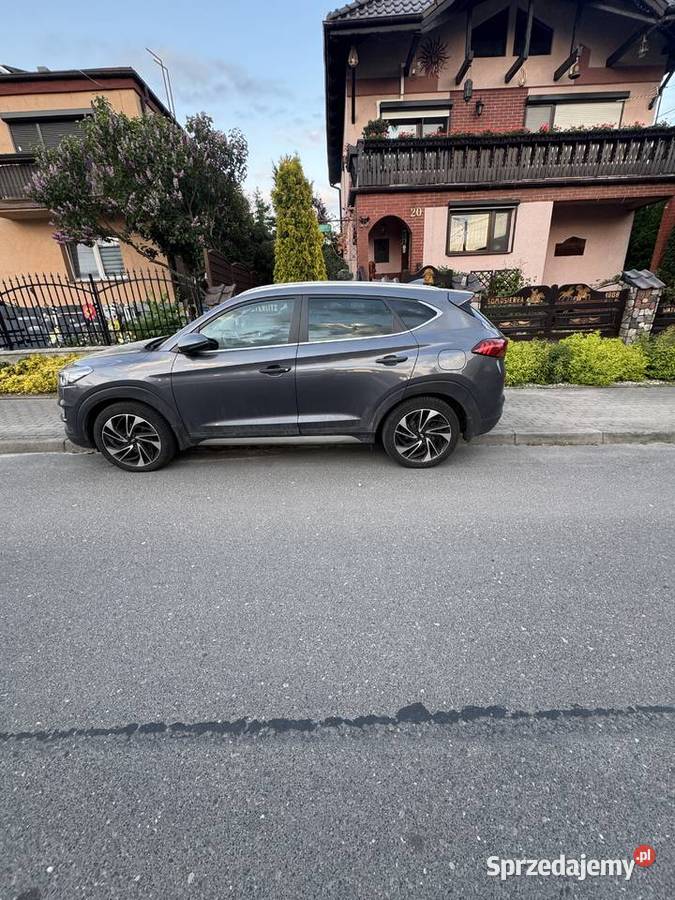 Hyundai tucson 20 CRDI 2018r restylingu wersja automatyczna Chełmża sprzedam