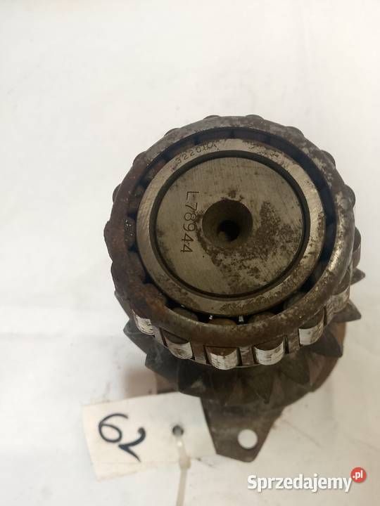 john deere Obudowa wałek pośredni WOM 6100 6200 sprzedam