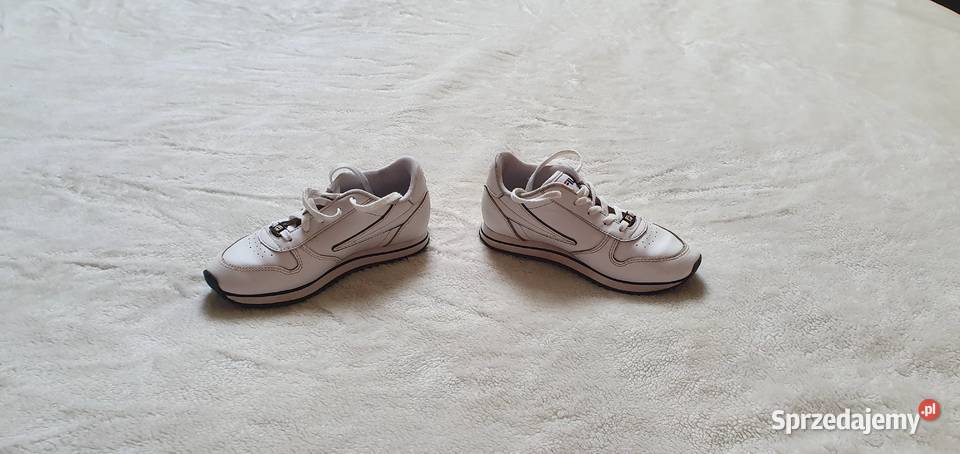 Białe skórzane buty Fila Classic rozmiar 32 Bibice