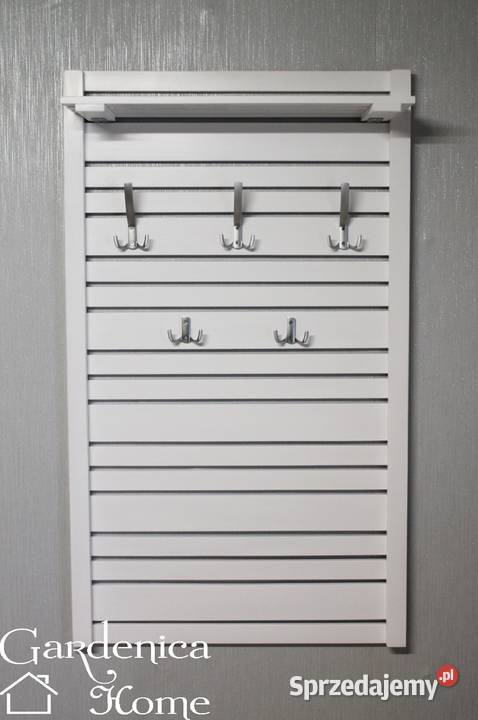 Wieszak ścienny duży wysoki z półką na czapki do