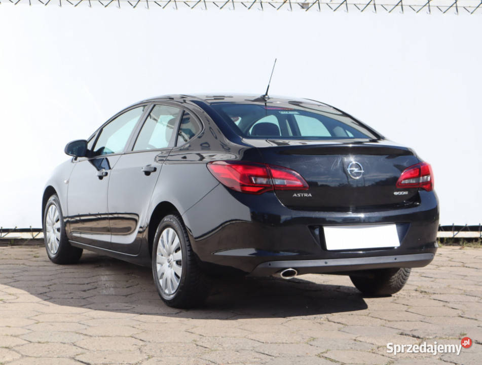 Opel Astra 14 T nieuszkodzony łódzkie Łódź
