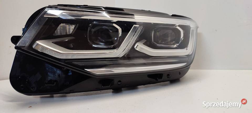 VW TIGUAN II LAMPY PRZÓD KOMPLET IQ LIGHT
