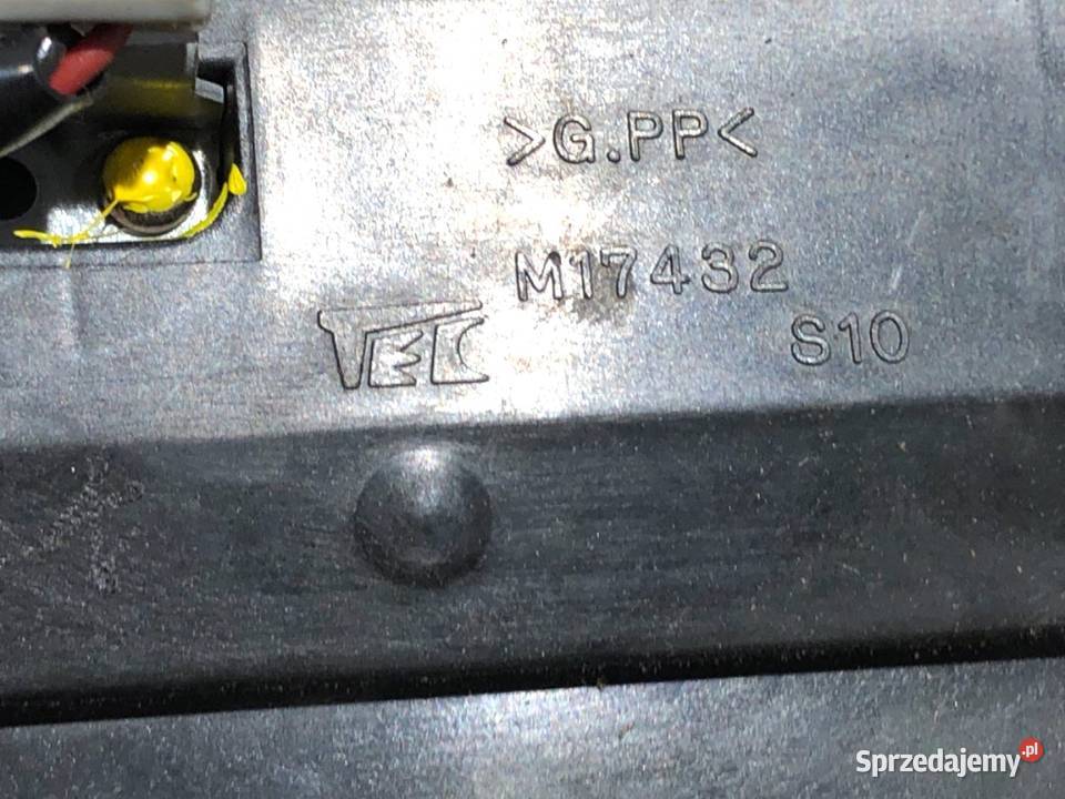 PRZEŁĄCZNIK SZYB HONDA CRV I 9502 Hatchback