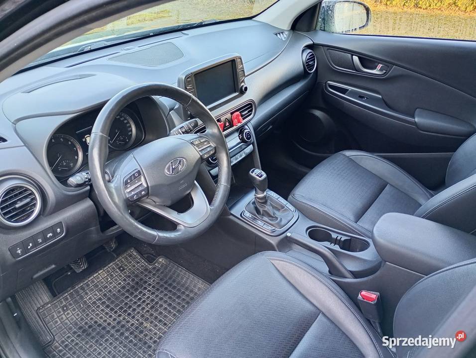 Hyundai Kona Bogata wyposażenia lakier metallic lubelskie Parczew sprzedam