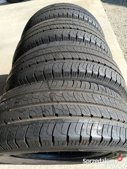 Opony 215 65 16C 65 sprzedam
