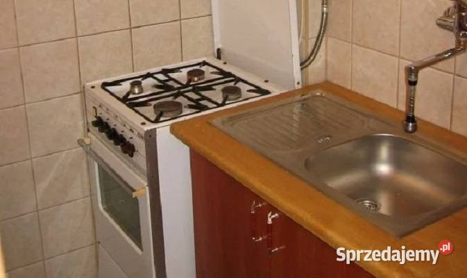 1pok 27met Ostrowskiego BALKONPIWNICA Wrocław 3 piętra i więcej