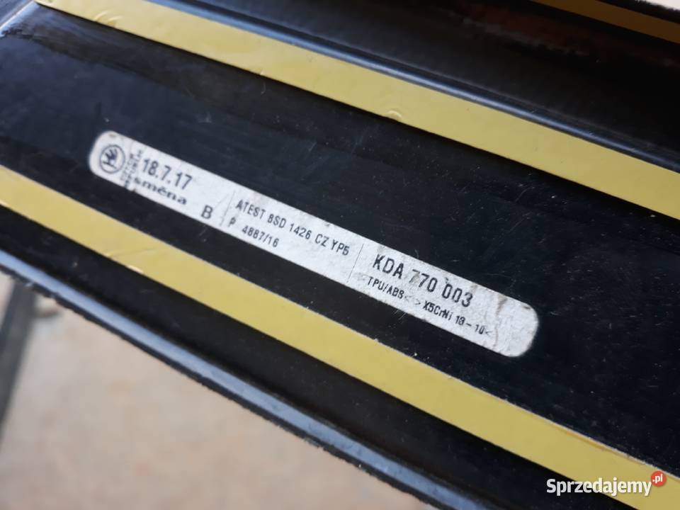 SKODA ROOMSTER OSŁONA NAKŁADKA PROGU PRAWA PRZÓD Międzychód