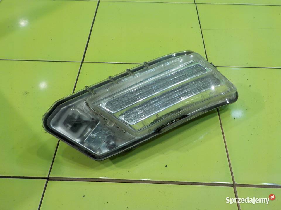 VOLVO XC60 24 D AUT 09r KOMBI 5D lampa DRL lewa osobowe Światła do jazdy dziennej DRL Światła do jazdy dziennej DRL