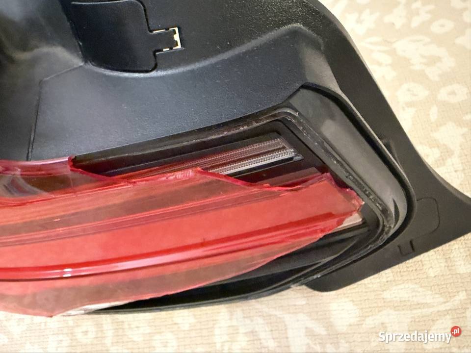 BMW F22 F23 F87 M2 lampa lewa tyl LED 9491539
