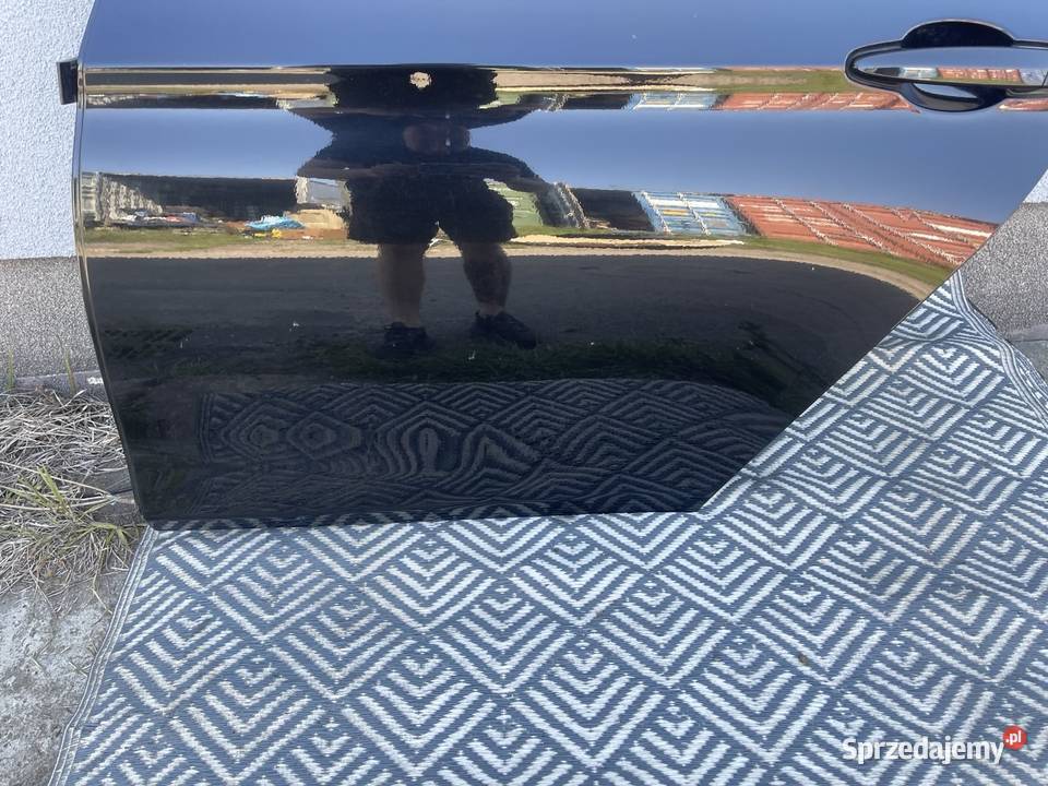 Drzwi lewy tył BMW F31 475 oryginał wysyłka Stalowa Wola