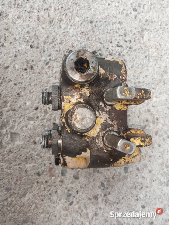 Rozdzielacz dwuseksyjny Holland 1530154015451550 Suchowola