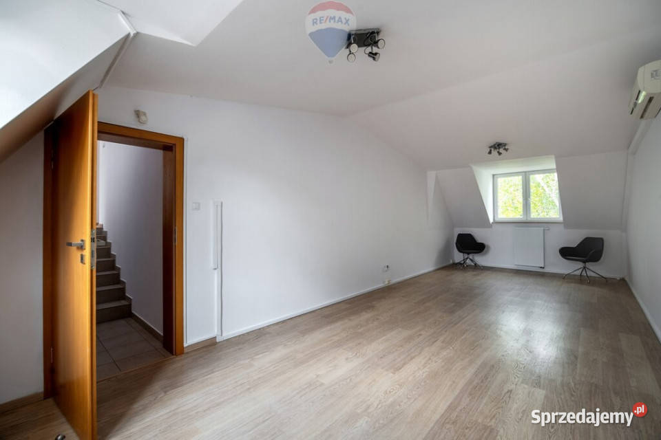 900m Pałacu na cele komercyjne mieszkaniowe Warszawa