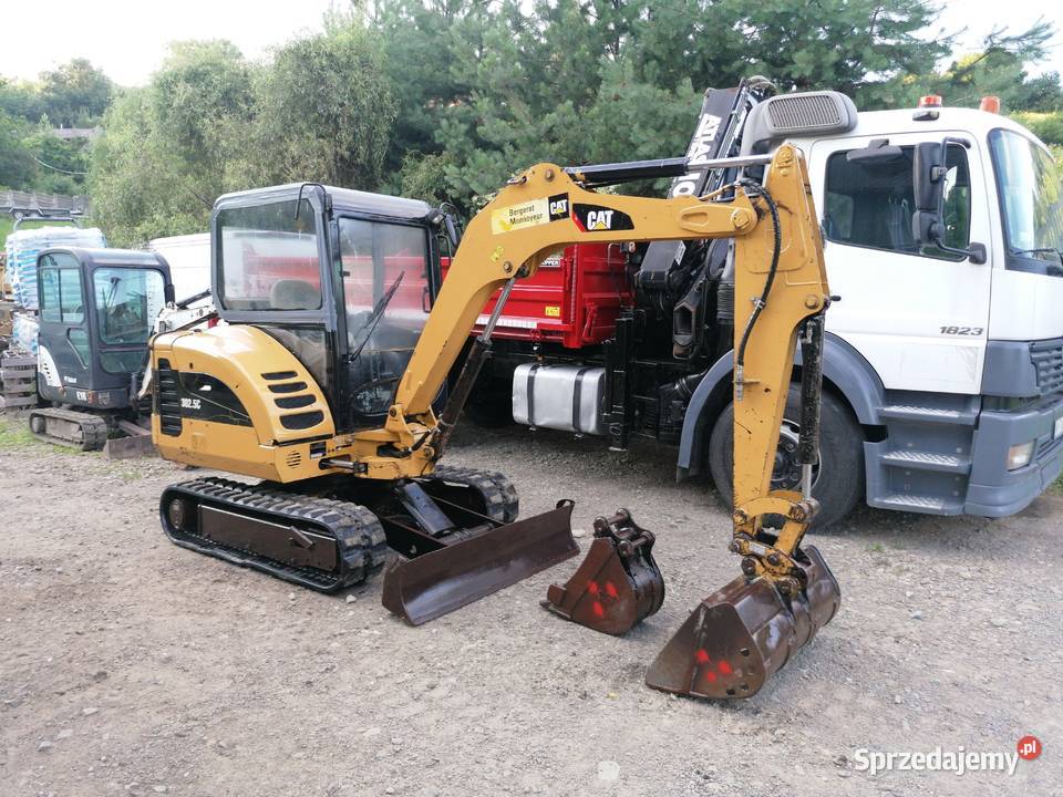 Caterpillar 3025C MiniKoparka Waga 2850 2 Łyżki Chełmiec sprzedam