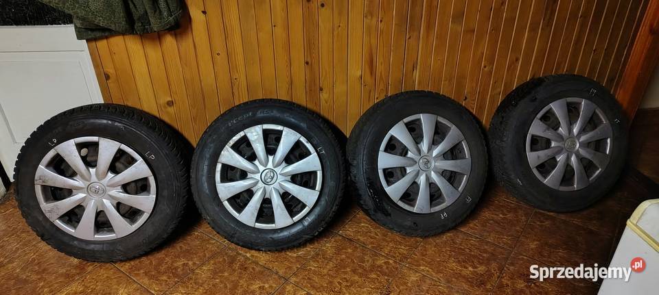 komplet 4x opon zimowych marki Hankook Winter